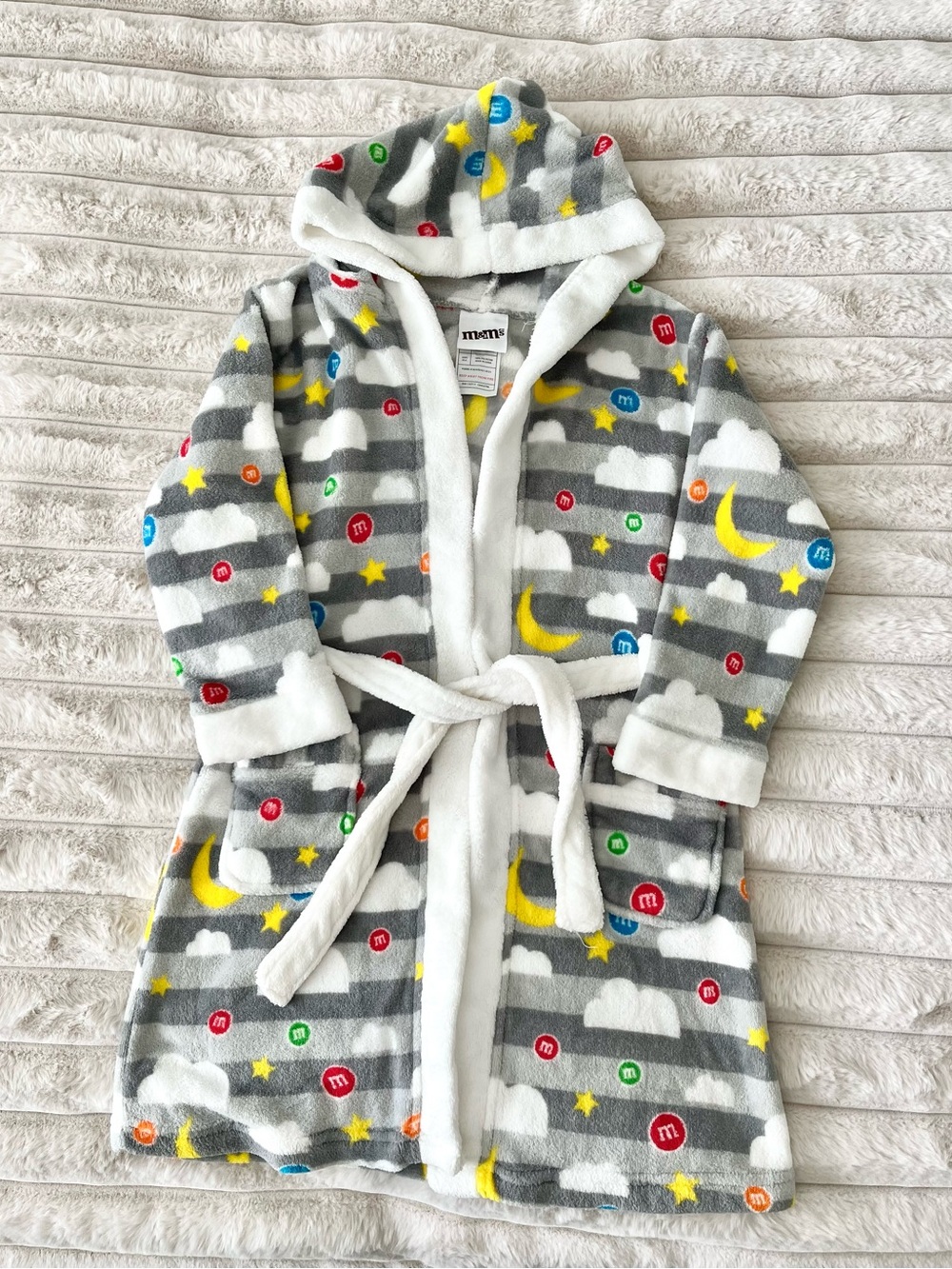 M&M’s World Kids Plush Hooded Robe Gray Candy Print Size XS 4